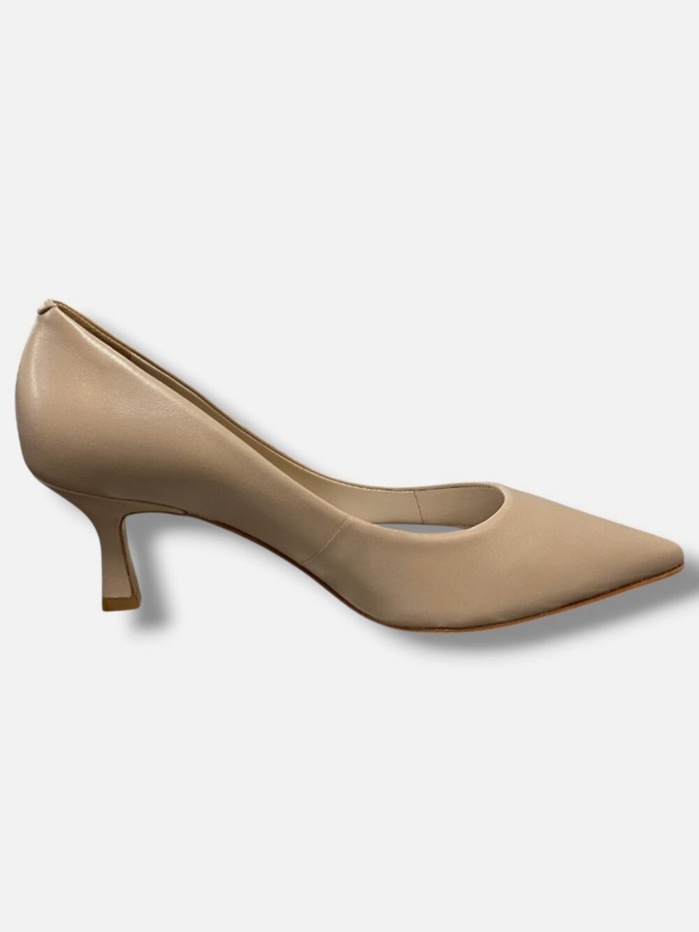 Saks Fifth Avenue Women's Beige Classic Leather Pumps Shoes Size EU:38.5 US:8.5